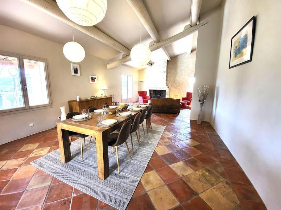 Chante Coucou Saint-Saturnin-les-Apt Exterior photo